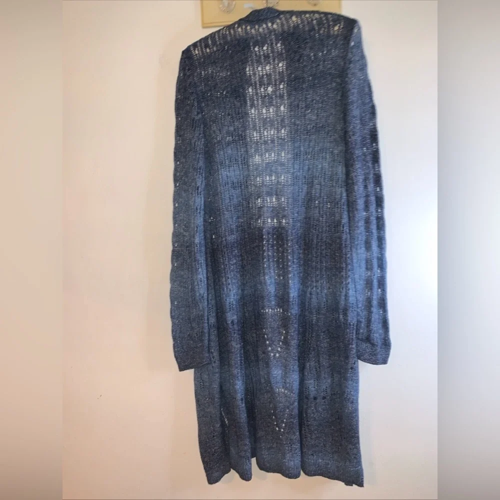 Womens Knit Cardigan Womens Blue Eyelet Long Sleeve Side Slit Sz Lg Fits XL-1X - Picture 9 of 12